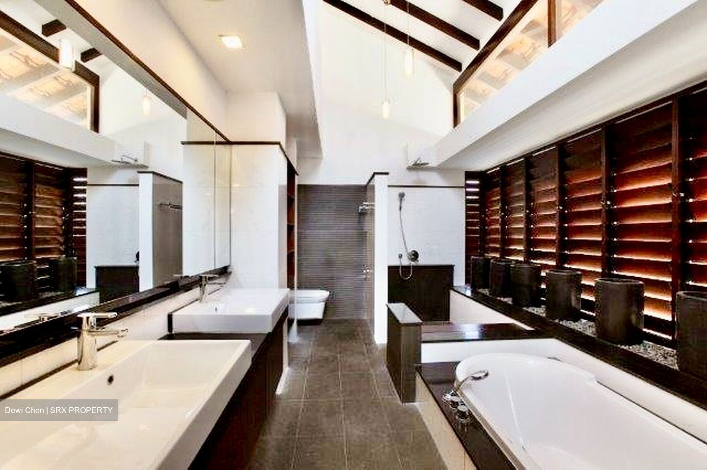 Ocean Drive (D4), Detached #502419331